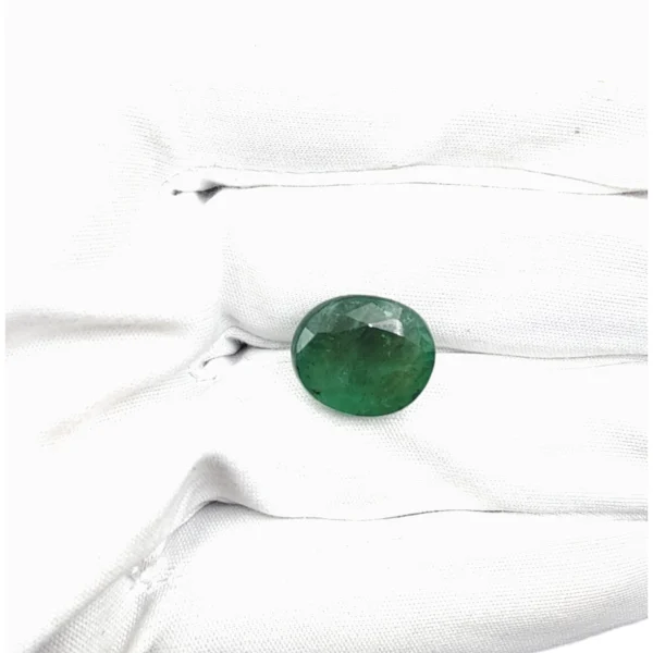 Natural Emerald (Panna)