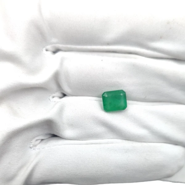 Natural Emerald (Panna)