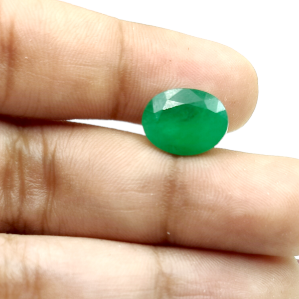 Natural Emerald (Panna)