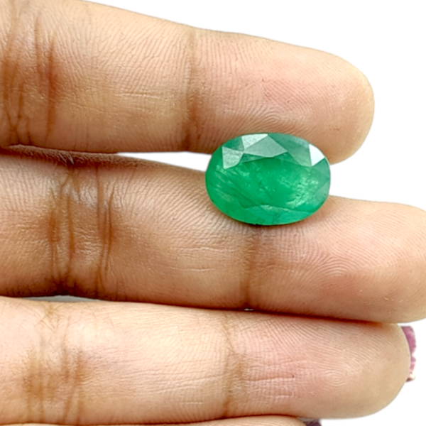 Natural Emerald (Panna)